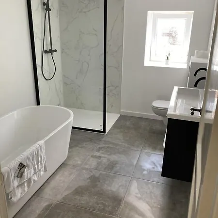 Tatil Evi Maison Martha - Sauna En Jacuzzi - 12 Personen *