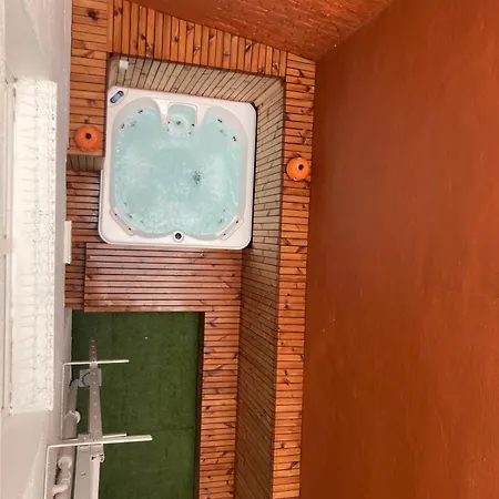 Casa de Férias Maison Martha - Sauna En Jacuzzi - 12 Personen *